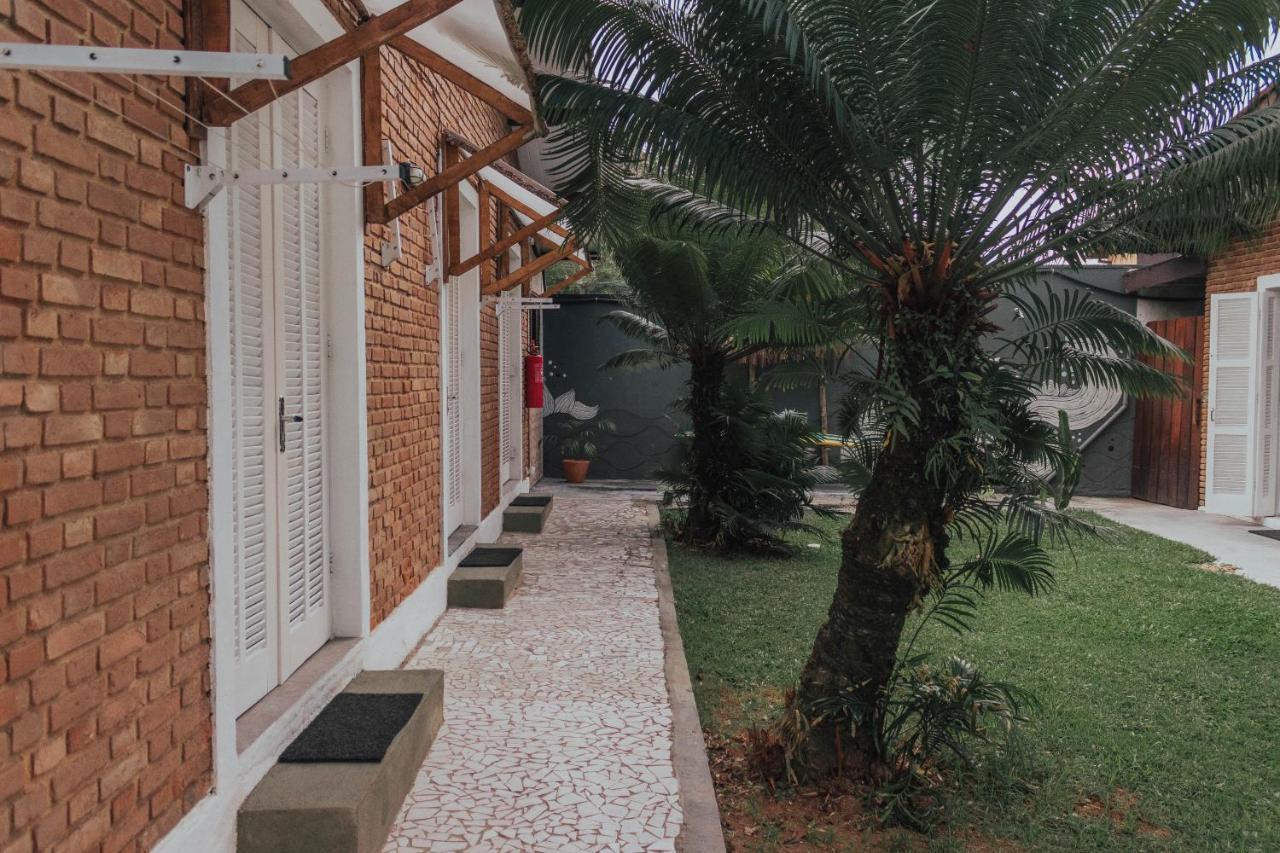 Yabas Guest house Ubatuba